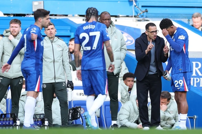Tin giờ chót 21/4: Man City mất cả Ruben Dias và Rodri Tin giờ chót 21/4: Man City mất cả Ruben Dias và Rodri