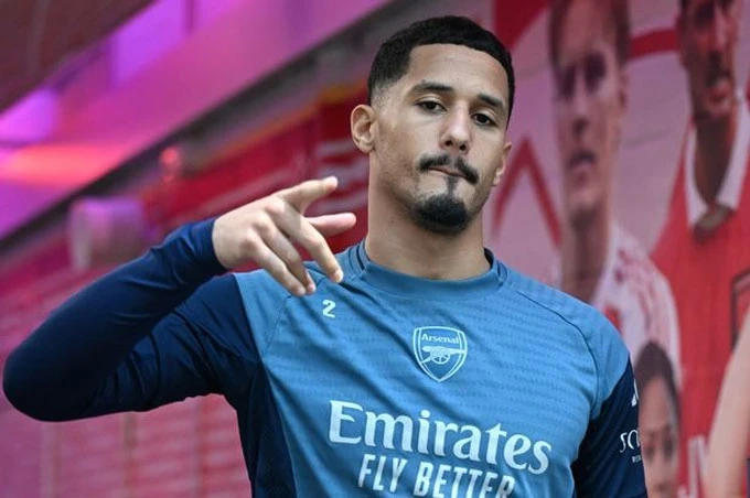 Tin giờ chót 23/3: MU tăng cường hàng công với 'truyền nhân của Ronaldo'