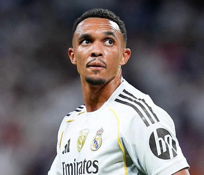 Top 5 cầu thủ bất ngờ không được triệu tập lên ĐTQG: Tiếc cho Neymar Top 5 cầu thủ bất ngờ không được triệu tập lên ĐTQG: Tiếc cho Neymar