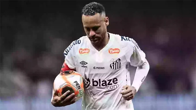 Top 5 cầu thủ bất ngờ không được triệu tập lên ĐTQG: Tiếc cho Neymar Top 5 cầu thủ bất ngờ không được triệu tập lên ĐTQG: Tiếc cho Neymar