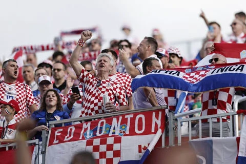 Trực tiếp Panama 0-1 Croatia: Panama dồn toàn lực tấn công Trực tiếp Panama 0-1 Croatia: Panama dồn toàn lực tấn công