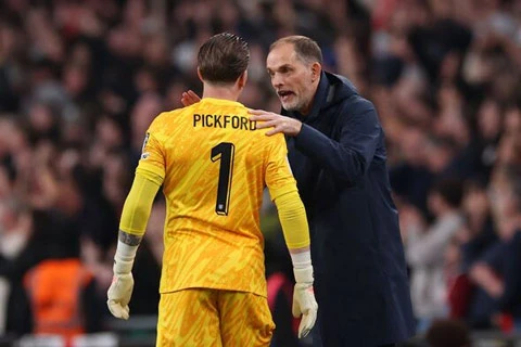 Tuchel tranh cãi gay gắt với một ngôi sao tuyển Anh Tuchel tranh cãi gay gắt với một ngôi sao tuyển Anh