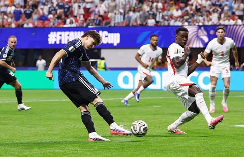 Tường thuật Anh 1-2 Argentina
