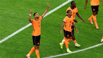 Tường thuật Hà Lan 5-1 Thụy Điển