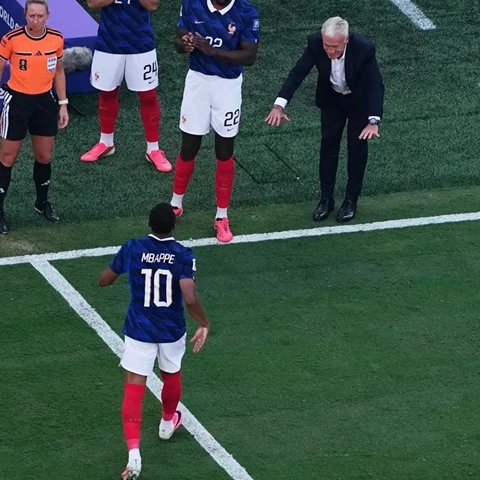 Vì sao Mbappe bị gọi là ‘độc tài’?
