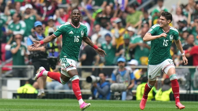 Vì sao Nam Phi lại thua Mexico?