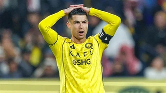 Vì sao Ronaldo bị 'réo tên' ở một tranh chấp chuyển nhượng?