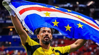 Vozinha, 'người nhện' 40 tuổi khiến cả Tây Ban Nha bất lực, là ai?