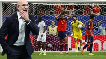 World Cup 2026: Tây Ban Nha lại dính 'bẫy chuyền bóng'
