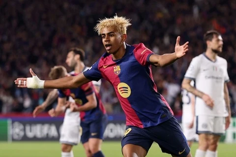 Xavi: 'Lamine Yamal rồi sẽ thống trị thế giới!' Xavi: 'Lamine Yamal rồi sẽ thống trị thế giới!'