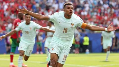 Xin lỗi fan Messi, Mbappe mới là Vua của World Cup Xin lỗi fan Messi, Mbappe mới là Vua của World Cup