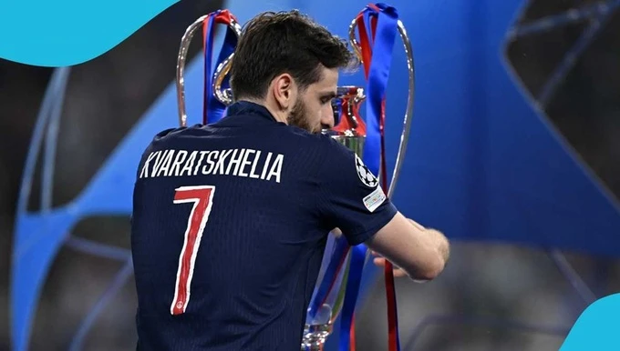‘Quái vật’ Khvicha Kvaratskhelia sẽ định đoạt trận chung kết Champions League? ‘Quái vật’ Khvicha Kvaratskhelia sẽ định đoạt trận chung kết Champions League?
