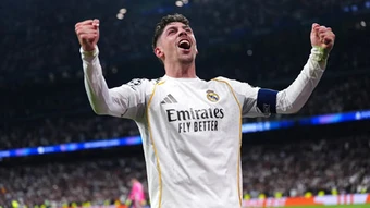 5 cú hat-trick hay nhất lịch sử Champions League&nbsp;