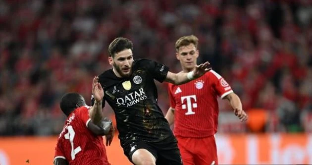 5 dấu ấn giúp PSG loại Bayern: Kỷ lục của Kvaratskhelia; Hàng thủ thép 5 dấu ấn giúp PSG loại Bayern: Kỷ lục của Kvaratskhelia; Hàng thủ thép