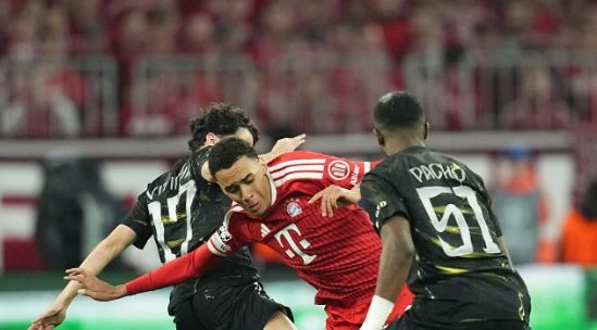 5 dấu ấn giúp PSG loại Bayern: Kỷ lục của Kvaratskhelia; Hàng thủ thép 5 dấu ấn giúp PSG loại Bayern: Kỷ lục của Kvaratskhelia; Hàng thủ thép