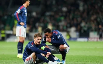 Ác mộng chấn thương của Odegaard đe dọa tham vọng Arsenal