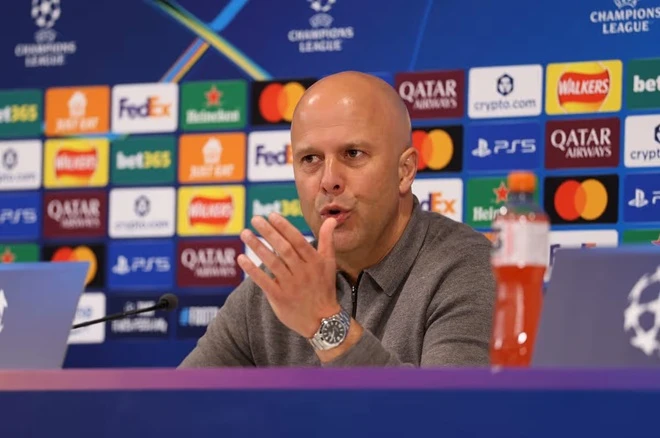 Arne Slot tin tương lai Liverpool vẫn rực rỡ dù bị loại khỏi C1 Arne Slot tin tương lai Liverpool vẫn rực rỡ dù bị loại khỏi C1