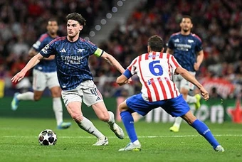Arsenal chứng minh bản lĩnh giữa sức ép tại Madrid