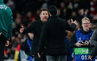 Arsenal coi chừng sập bẫy nghệ thuật hắc ám của Simeone