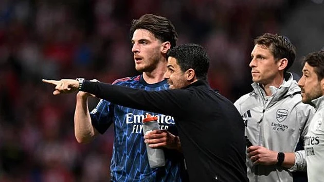 Arsenal đang chiến đấu chống lại sự kiệt quệ của chính mình