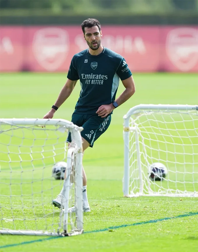 Arsenal đón ‘viện binh’ Merino trước đại chiến PSG Arsenal đón ‘viện binh’ Merino trước đại chiến PSG