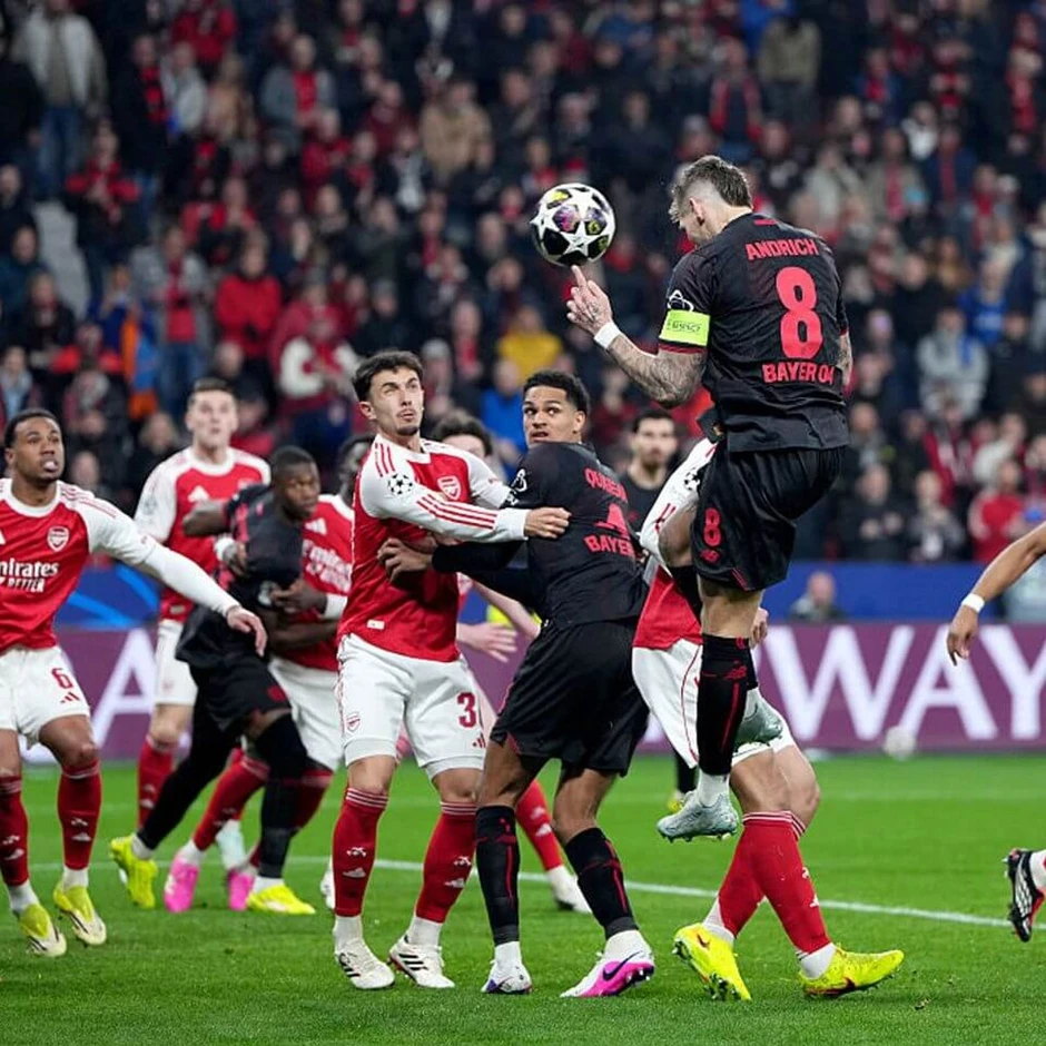 Arsenal suýt chết vì... Mộ Dung Phục Arsenal suýt chết vì... Mộ Dung Phục