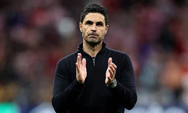 Arteta bực bội vì VAR tước quả phạt đền của Arsenal Arteta bực bội vì VAR tước quả phạt đền của Arsenal
