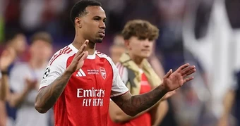 Arteta xác nhận Gabriel tự xin đá luân lưu trước PSG