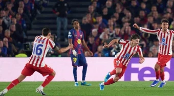 Barca bất lực nhìn Atletico Madrid đánh chiếm Camp Nou