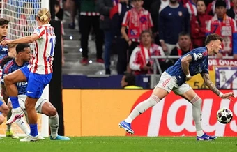 Ben White sa sút, Arsenal nên cân nhắc thay thế hè này