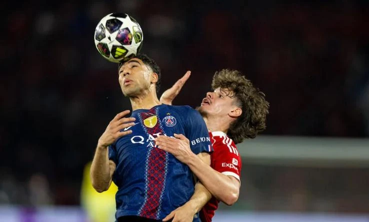 Canh bạc hậu vệ cánh của Arne Slot khiến Liverpool trả giá Canh bạc hậu vệ cánh của Arne Slot khiến Liverpool trả giá