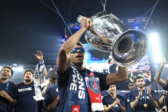 Chính sách thưởng 'cào bằng' ở PSG