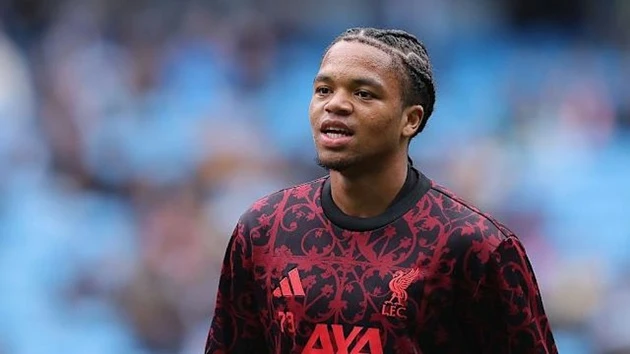 Cơn lốc 17 tuổi Ngumoha thắp sáng hy vọng cho Liverpool Cơn lốc 17 tuổi Ngumoha thắp sáng hy vọng cho Liverpool