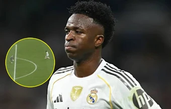 Đá tệ trước Bayern, Vinicius bị CĐV Real la ó