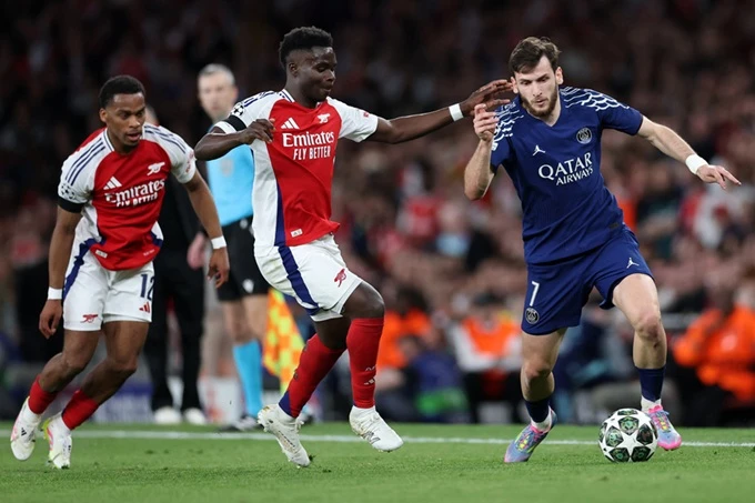 Đánh bại PSG không khó với Arsenal
