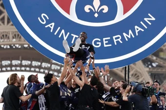Dembele hướng tới hat-trick vô địch Champions League