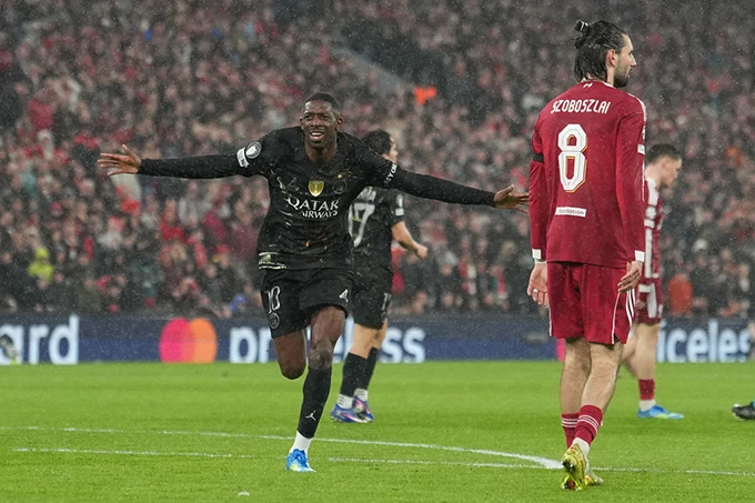 Dembele vs Olise, cuộc chiến nảy lửa của hai ngôi sao chạy cánh hàng đầu thế giới Dembele vs Olise, cuộc chiến nảy lửa của hai ngôi sao chạy cánh hàng đầu thế giới