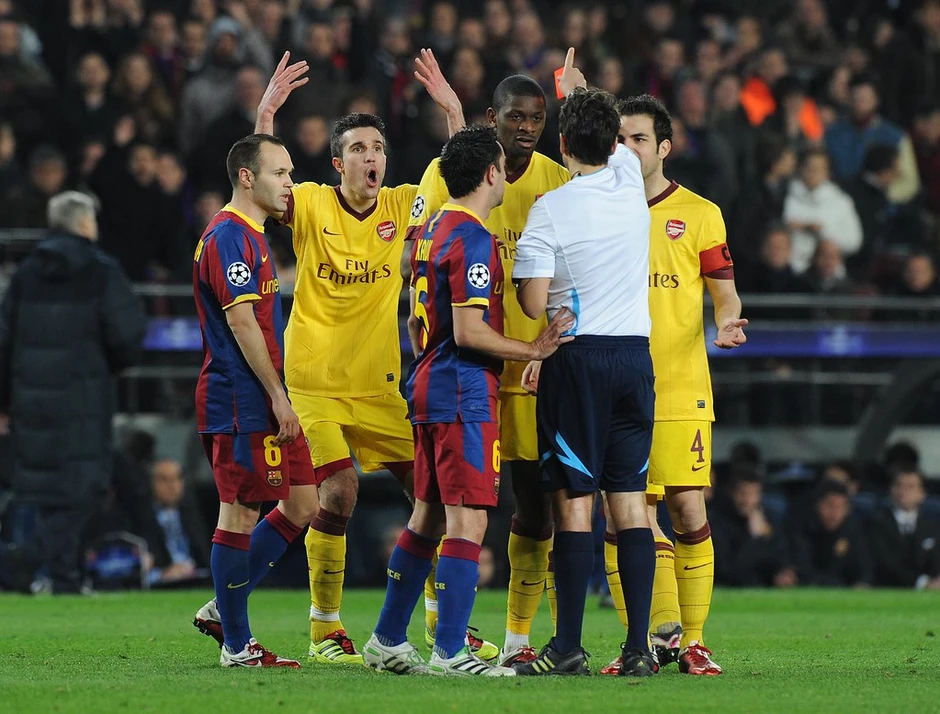 Giải mã những đêm Champions League đầy tranh cãi của Barcelona Giải mã những đêm Champions League đầy tranh cãi của Barcelona