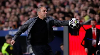 Hansi Flick tin Barcelona xứng đáng lọt vào bán kết