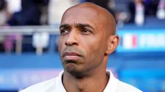 Henry chỉ ra tử huyệt của Arsenal trước trận Sporting