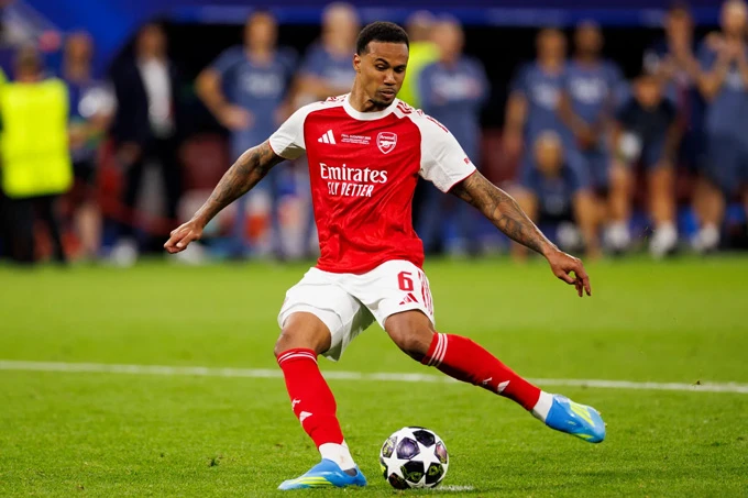 Henry khó hiểu với quyết định kỳ quặc của Arteta khiến Arsenal bại trận Henry khó hiểu với quyết định kỳ quặc của Arteta khiến Arsenal bại trận