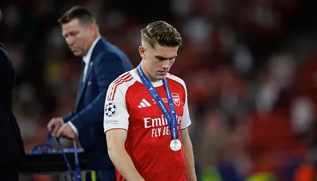 Keown khuyên Arsenal mua tiền đạo mới sau trận thua PSG Keown khuyên Arsenal mua tiền đạo mới sau trận thua PSG