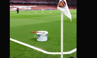 Leverkusen ra sức châm chọc Arsenal