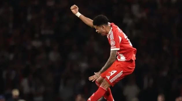 Luis Diaz níu giữ hy vọng cho Bayern sau đại tiệc 9 bàn Luis Diaz níu giữ hy vọng cho Bayern sau đại tiệc 9 bàn