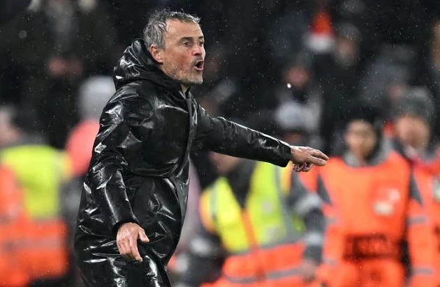 Luis Enrique thừa nhận PSG chịu áp lực cực lớn tại Anfield Luis Enrique thừa nhận PSG chịu áp lực cực lớn tại Anfield