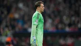 Manuel Neuer đã tự đóng cánh cửa gia hạn với Bayern?