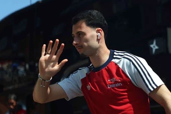 Martinelli có thể là bài tẩy của Arteta trước PSG