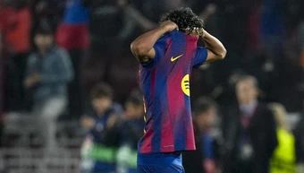 Một cánh én Lamine Yamal không thể giúp Barca vượt bão Atletico