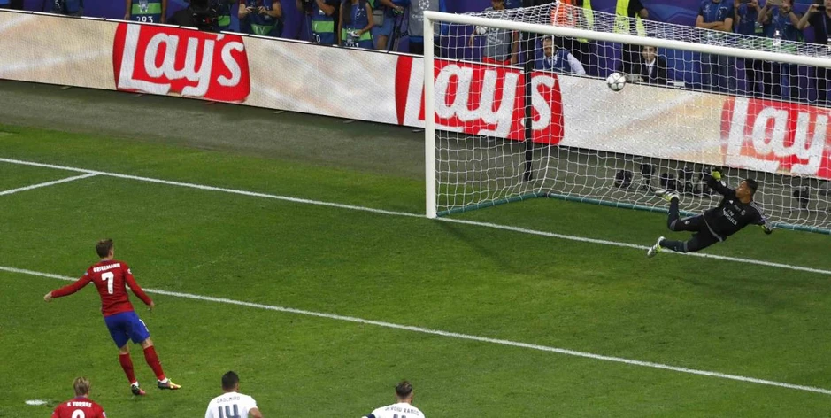 Ngày này năm xưa: Loạt sút luân lưu hoàn hảo đưa Real Madrid lên đỉnh châu Âu Ngày này năm xưa: Loạt sút luân lưu hoàn hảo đưa Real Madrid lên đỉnh châu Âu