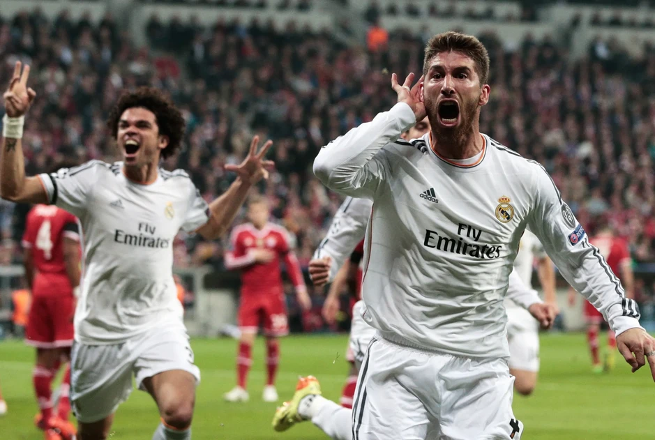 Ngày này năm xưa: Ronaldo phá kỷ lục trong đêm Bayern thảm bại